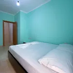 H-apartment Lungo Mare アパート Vlorë