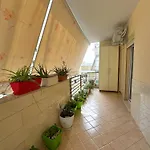 H-apartment Lungo Mare *